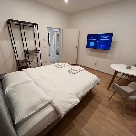 Apartment Near Metro & Netflix Vienne Extérieur photo
