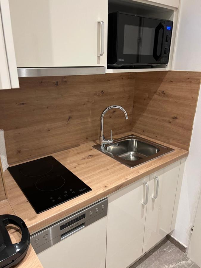 Apartment Near Metro & Netflix Vienne Extérieur photo