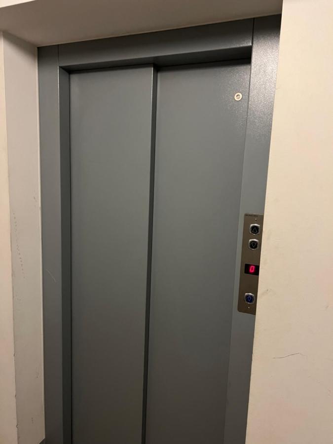Apartment Near Metro & Netflix Vienne Extérieur photo