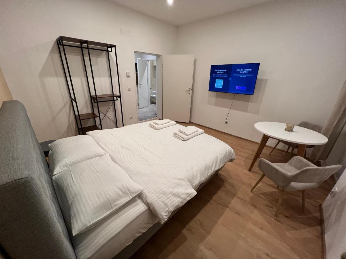 Apartment Near Metro & Netflix Vienne Extérieur photo