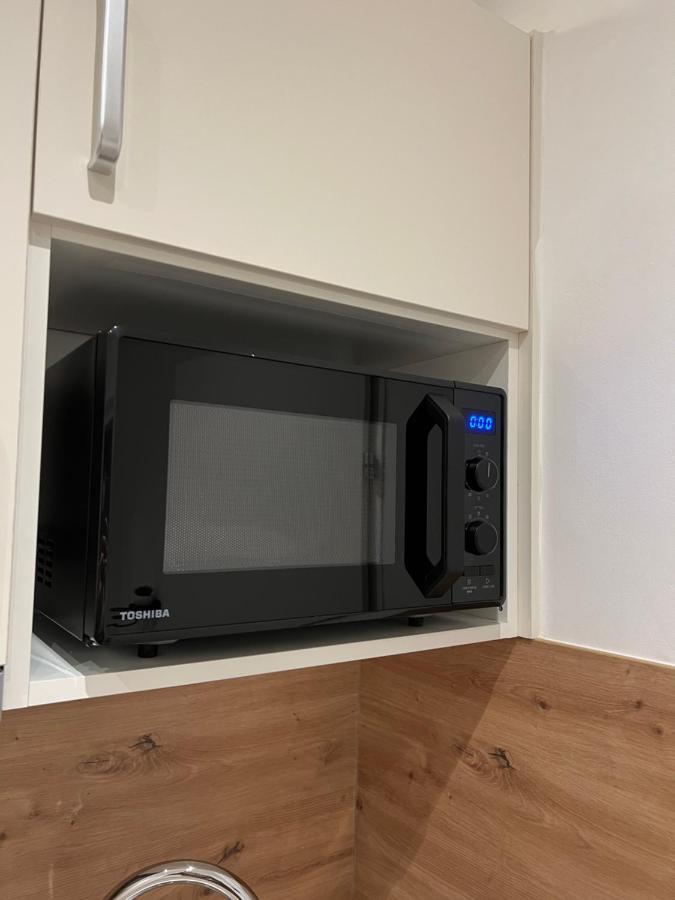 Apartment Near Metro & Netflix Vienne Extérieur photo